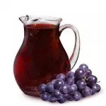 Вино из винограда с веточками