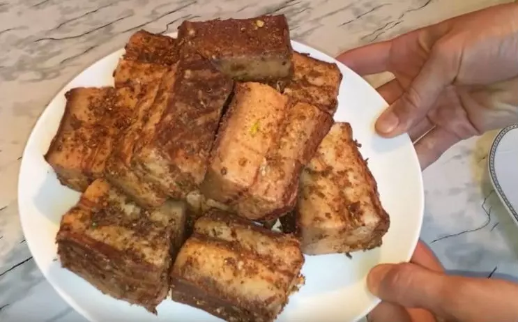 Как засолить сало маленькими кусочками — изображение 36