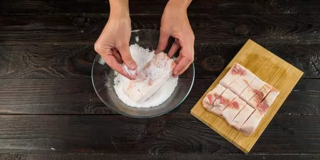 Как засолить сало маленькими кусочками — изображение 6