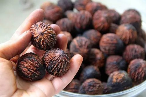 Как расколоть черный орех — изображение 4