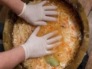 Как хранить квашеную капусту на балконе зимой — изображение 2