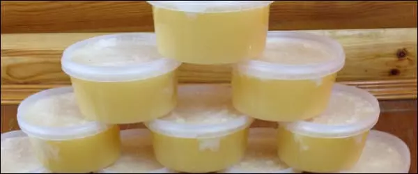 Аккураевый мед с маточным молочком — изображение 9
