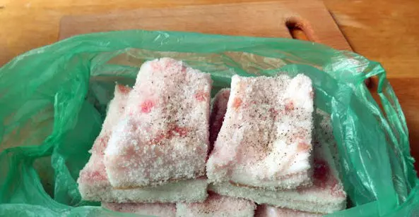 Как засолить сало маленькими кусочками — изображение 44